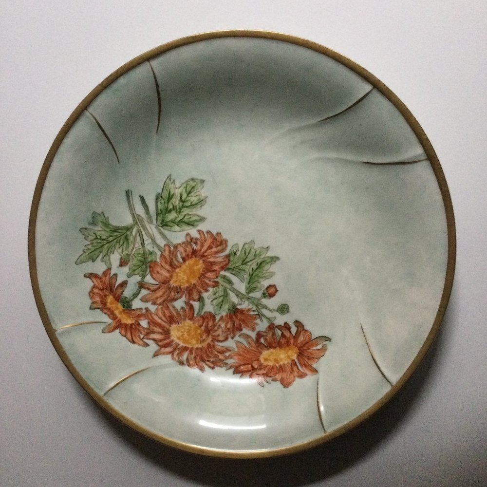Vintage 1952 LIZE Hand painted cabin charger plate gold rim floral 10 7/8"